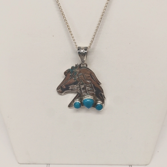 Sterling Horse Turquoise Pendant With Chain - Picture 1 of 8
